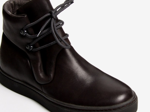 hussein-chalayan-2009-fall-hybrid-footwear