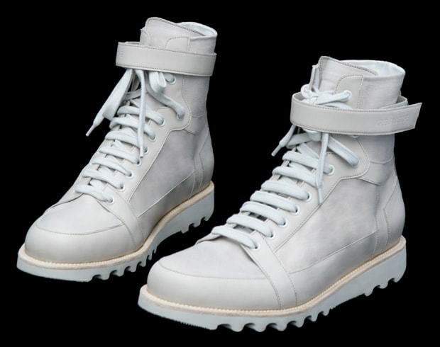 kris-van-assche-2010-ss-footwear-accessories