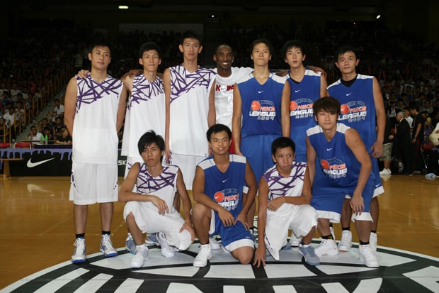 nike-kobe-bryant-2009-asia-tour-hong-kong