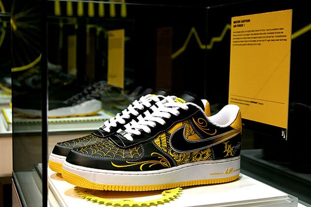 nike-sportswear-livestrong-installation-qubic