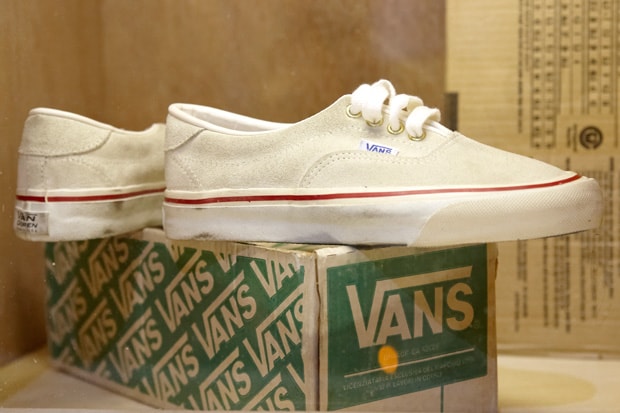 outerspace-sneaker-showcase