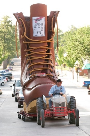 red-wing-shoes-flagship-store