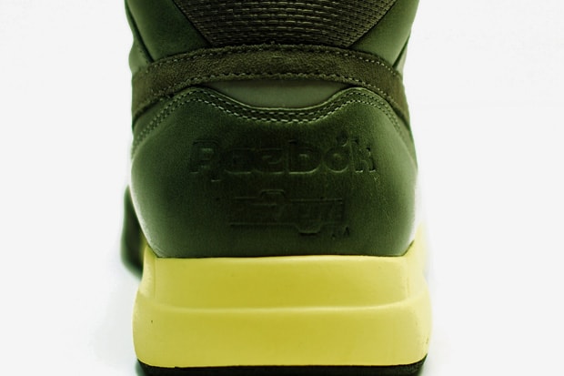 reebok-reverse-jam-yucatin-sneakers