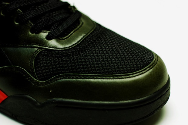 reebok-reverse-jam-yucatin-sneakers