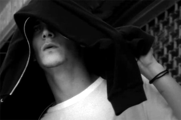 alexander-wang-men-2010-spring-preview-video