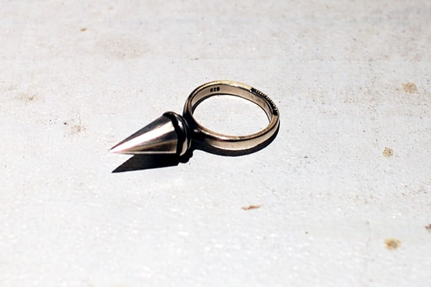 ann-demeulemeester-2009-fall-winter-accessories