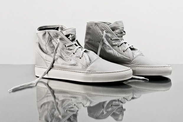 common-projects-2009-fall-footwear