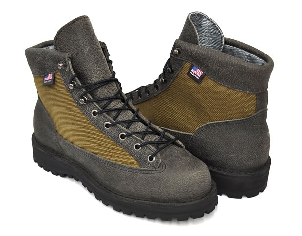 danner-japan-light-30th-anniversary-hiking-boot