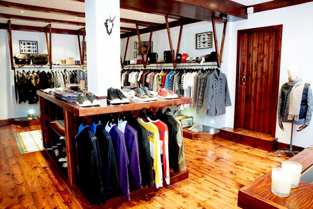 end-hunting-co-store-opening