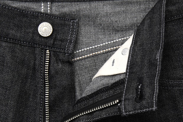 levis-fenom-metallic-disco-silver-gold-denim-jeans