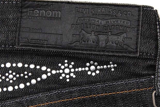 levis-fenom-metallic-disco-silver-gold-denim-jeans