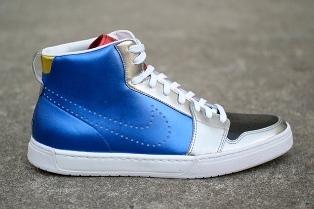 nike-royal-mid-multi-color-metallic