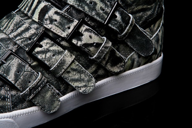 steve-aoki-supra-wildlife-strapped-sneakers