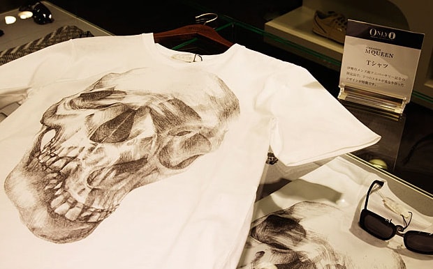 alexander-mcqueen-double-skull-tshirt