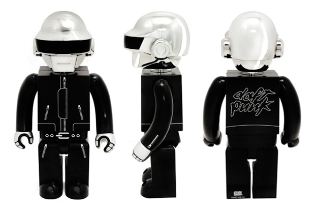 daft-punk-silly-thing-1000-kubrick-set-closer-look