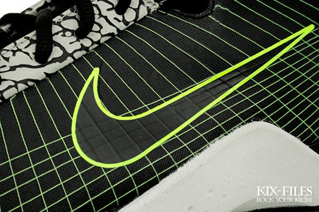 dj-clark-kent-nike-112-hyperdunk-supreme