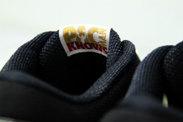manny-pacquiao-nike-lights-out-air-trainer-1