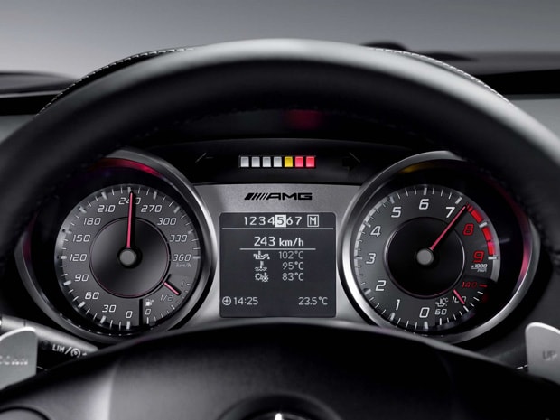 mercedes-benz-2010-sls-amg