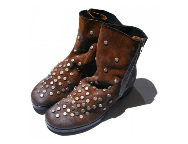 mihara-yasuhiro-2009-fall-left-right-footwear