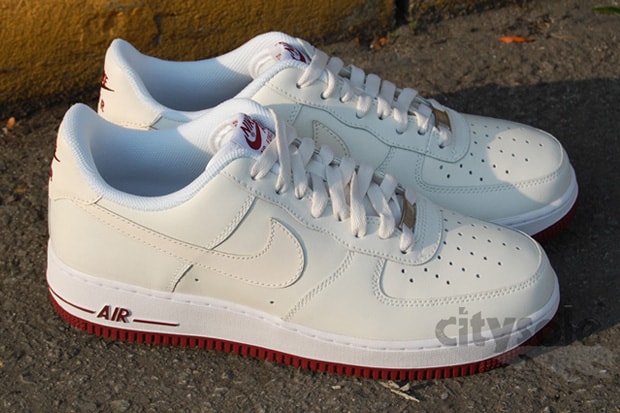 nike-air-force-1-team-red-pack
