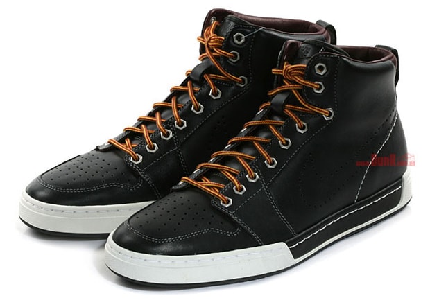 nike-air-royal-mid-qs-workboot