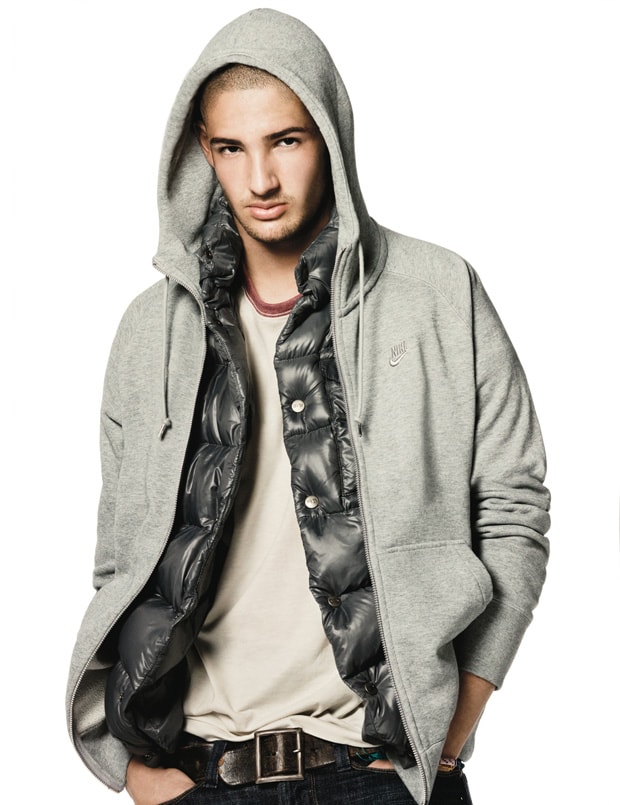 nike-sportswear-aw77-hoodie-style-photo-shoot