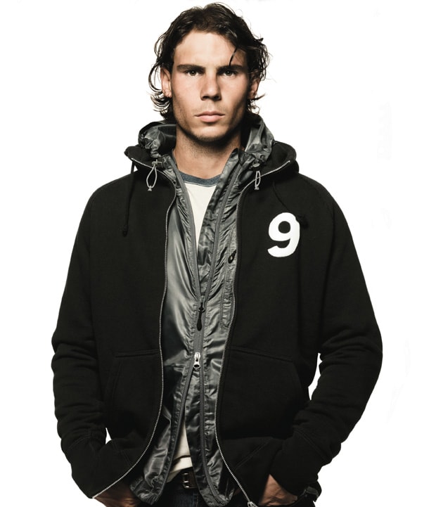 nike-sportswear-aw77-hoodie-style-photo-shoot