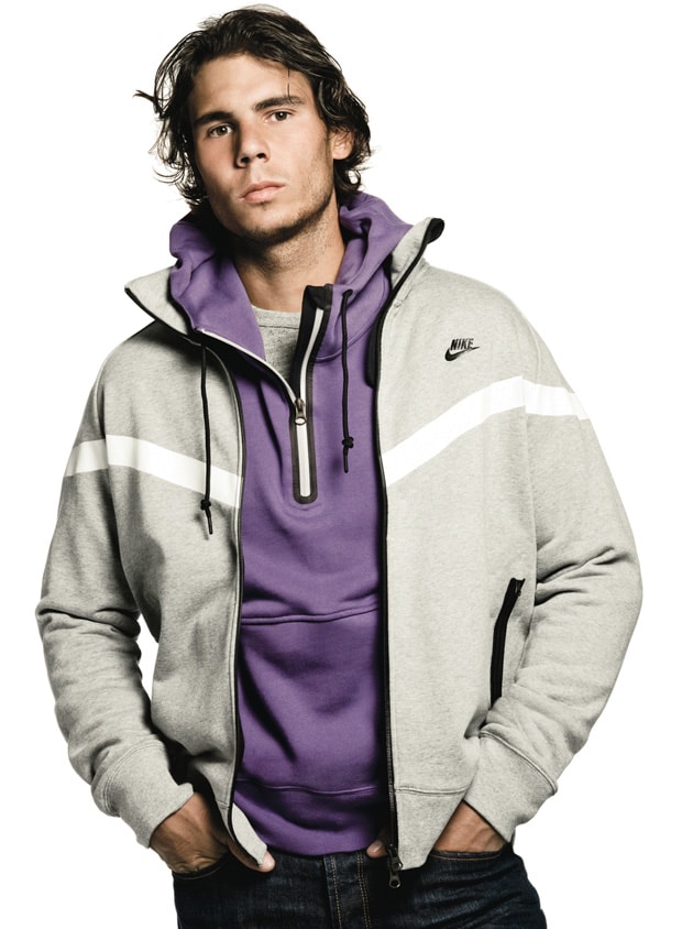 nike-sportswear-aw77-hoodie-style-photo-shoot