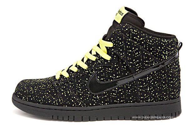 nike-sportswear-dotty-dunk-hi