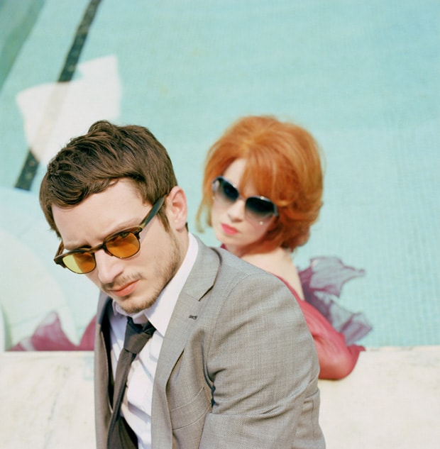 oliver-peoples-2010-spring-resort