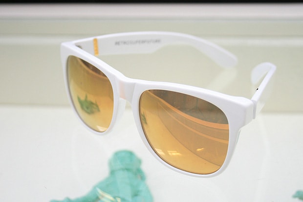 super-2010-spring-collection-preview