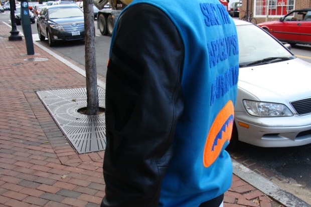 cassette-playa-nike-sportswear-varsity-jacket