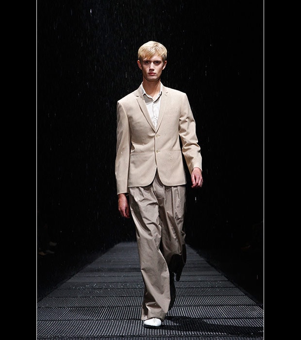 lad-musician-2010-spring-summer-runway