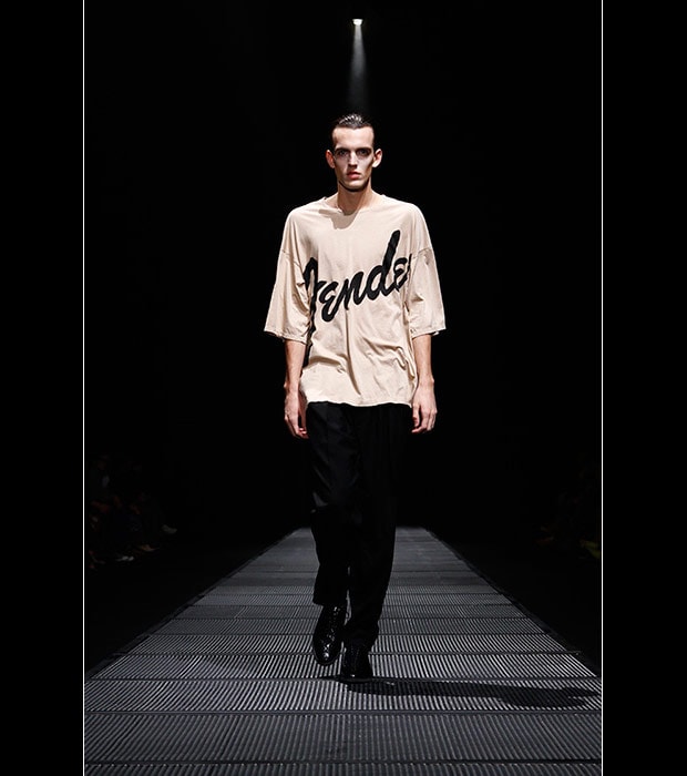 lad-musician-2010-spring-summer-runway