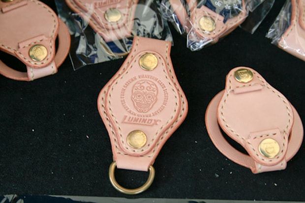 luminox-japan-leather-watch-holsters-leather