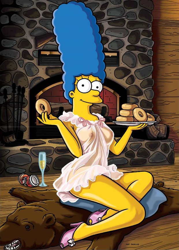 marge-simpson-playboy-magazine