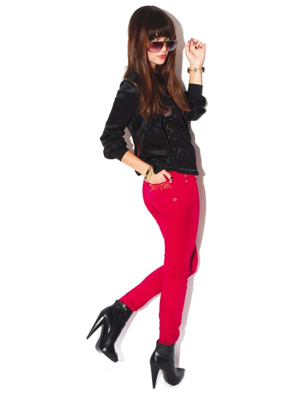 married-to-the-mob-2009-fall-winter-so-high-society