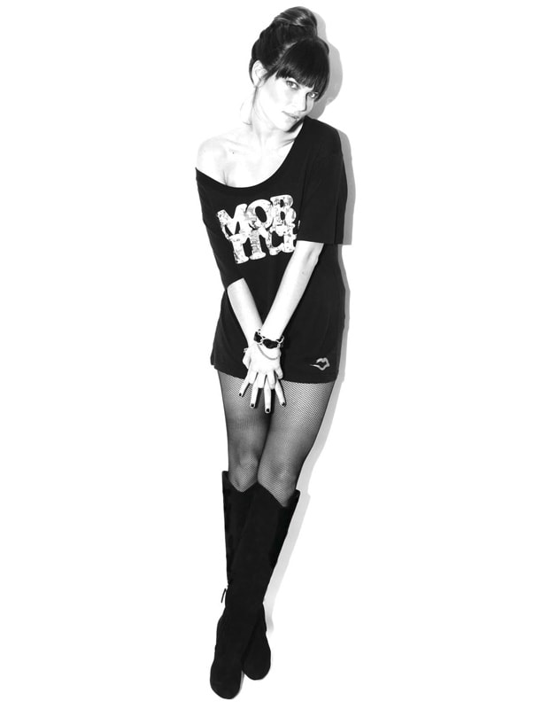 married-to-the-mob-2009-fall-winter-so-high-society