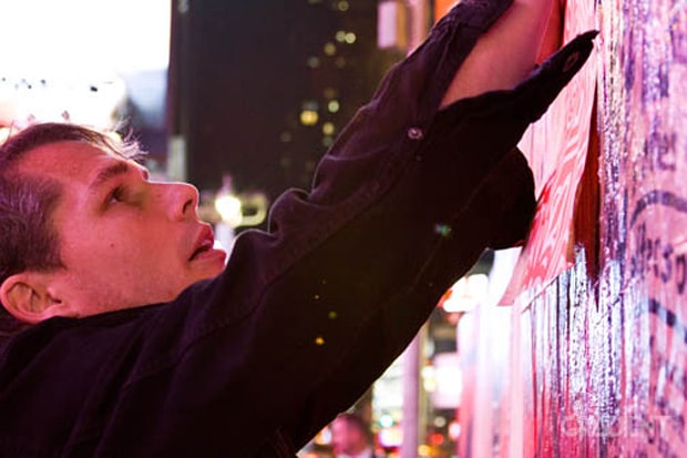 obey-levis-live-installation-shepard-fairey-times-square
