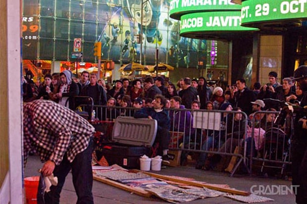 obey-levis-live-installation-shepard-fairey-times-square