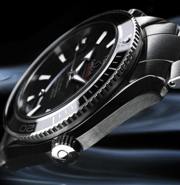 omega-seamaster-planet-ocean-liquidmetal-watch