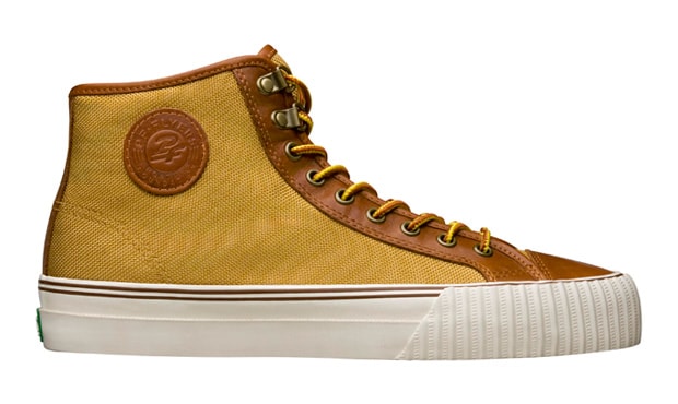 pf-flyers-2009-holiday-center-hi