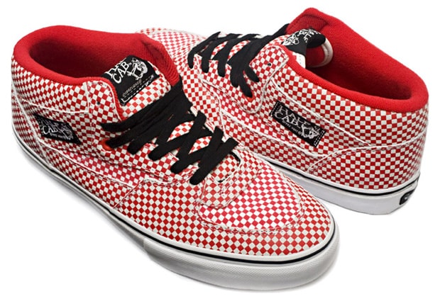 supreme-vans-2009-old-skool-half-cab