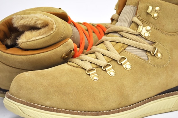 terrem-forrest-glove-boot