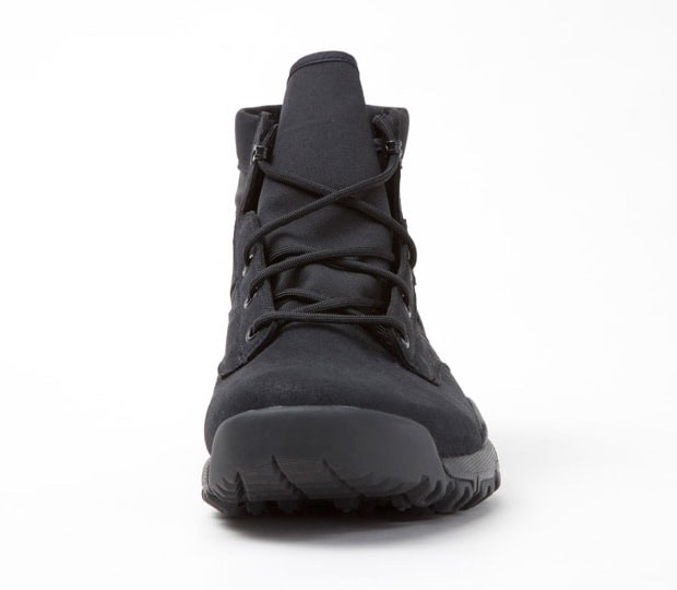 uniform-experiment-nike-soph-special-force-boots-bag