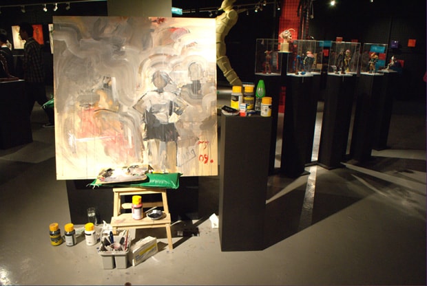 ashley-wood-hk-venture-exhibition