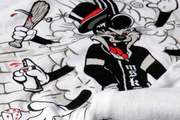 augor-pose-lrg-artist-series-tshirt