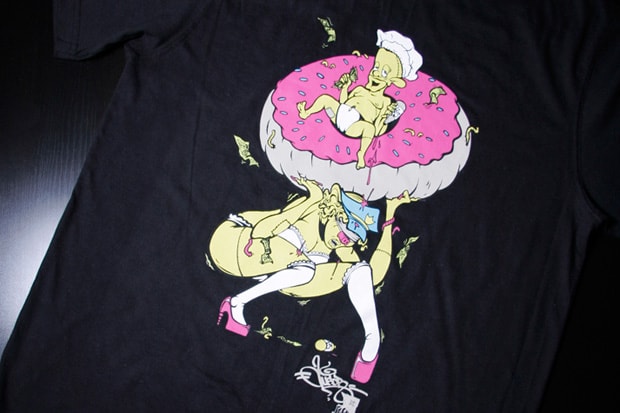 augor-pose-lrg-artist-series-tshirt