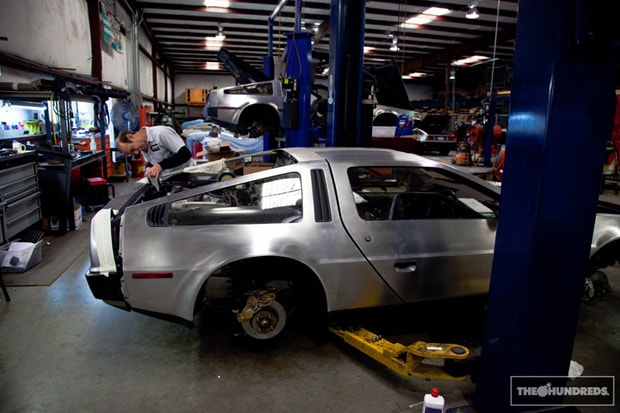 delorean-motor-co-the-hundreds-p3