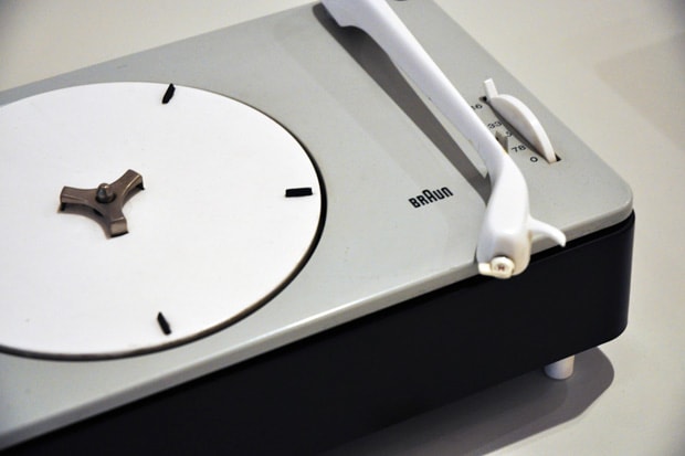 dieter-rams-less-and-more-exhibition-design-museum